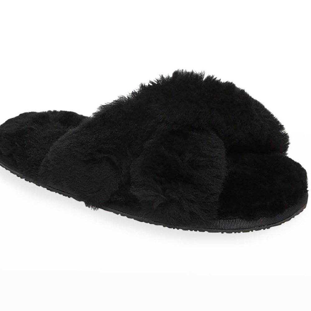 PATRICIA GREEN Mt. Hood Shearling Crisscross Slippers - Picture 2 of 7